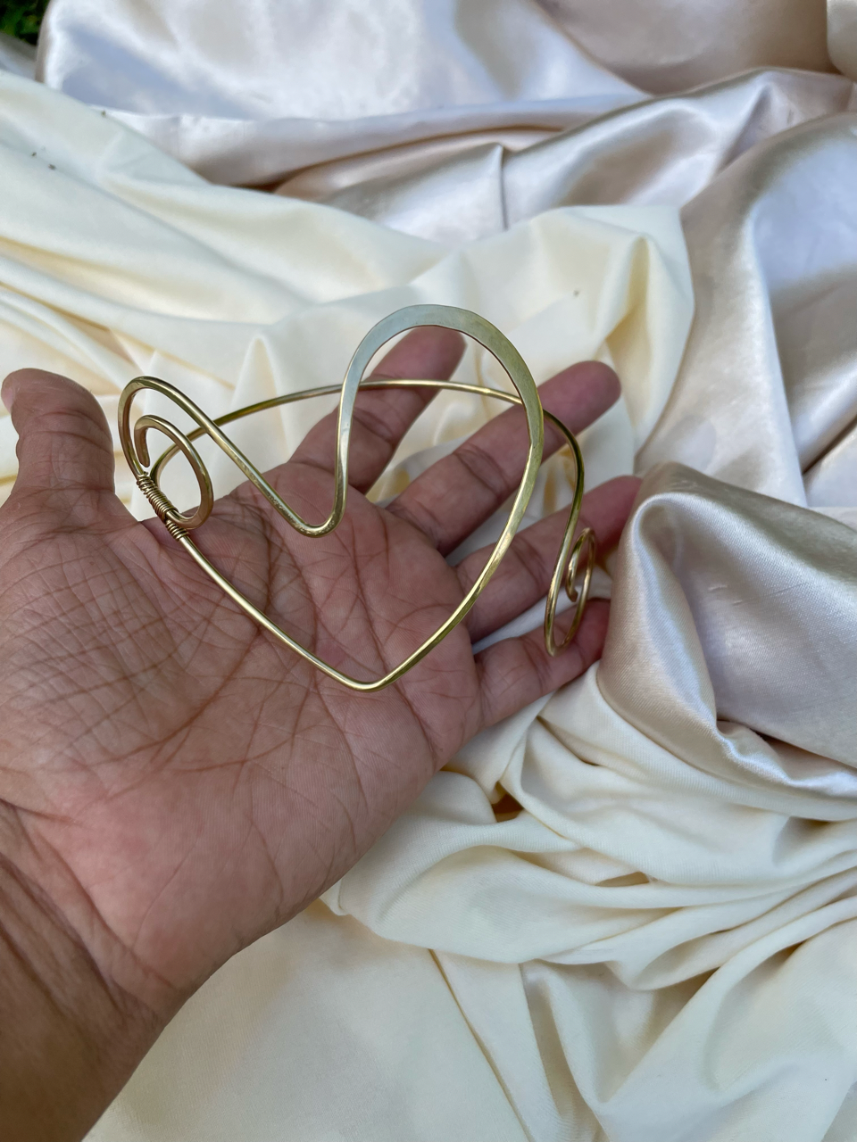 Arm cuff de corazón Pre- Orden