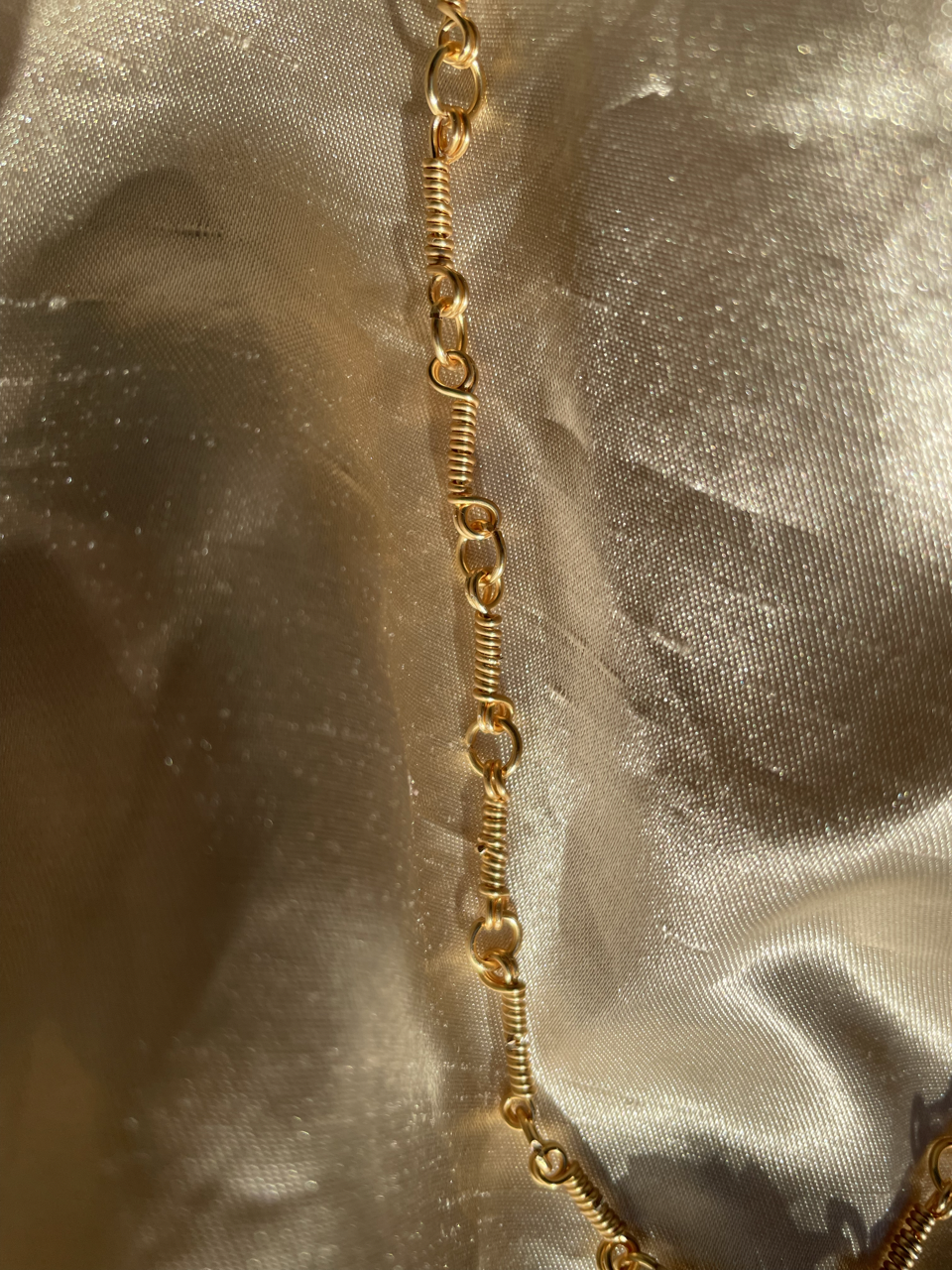 Collar sol de Cuarzo y Alambre AAA