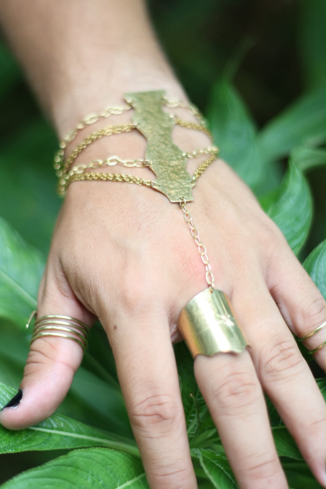 Harness Hand Chain