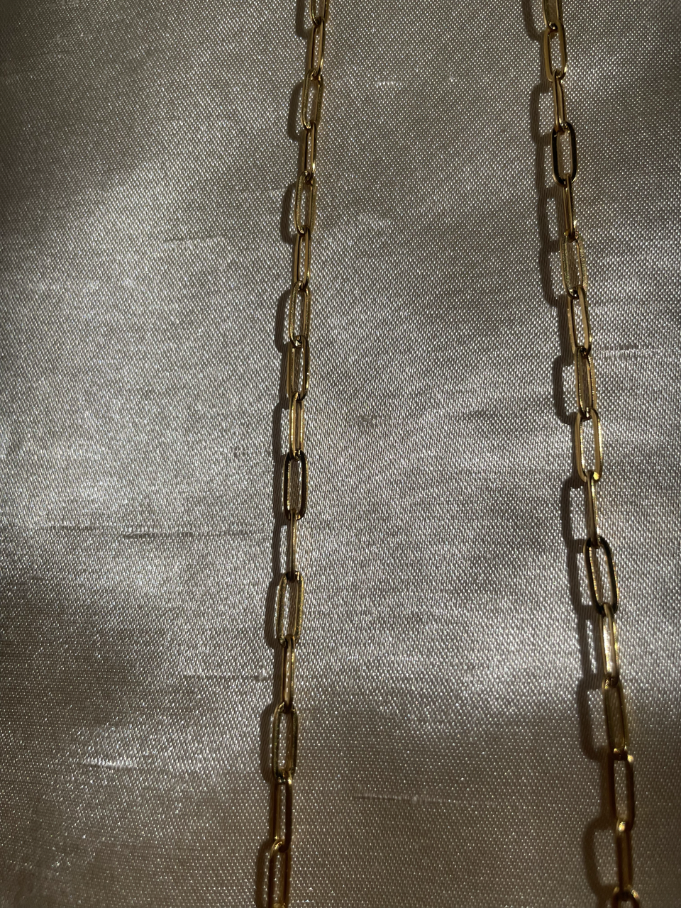 Cadena Lariat, desechos de mar.