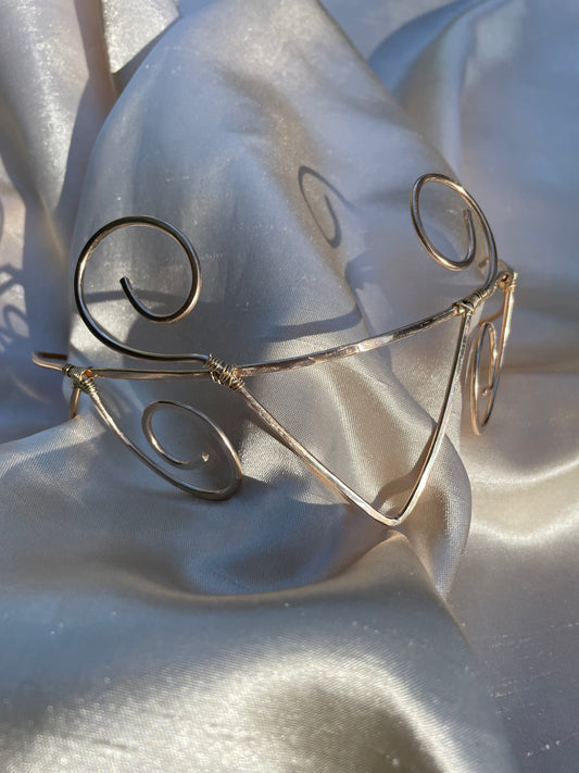Bronce headpiece, tocado de bronce